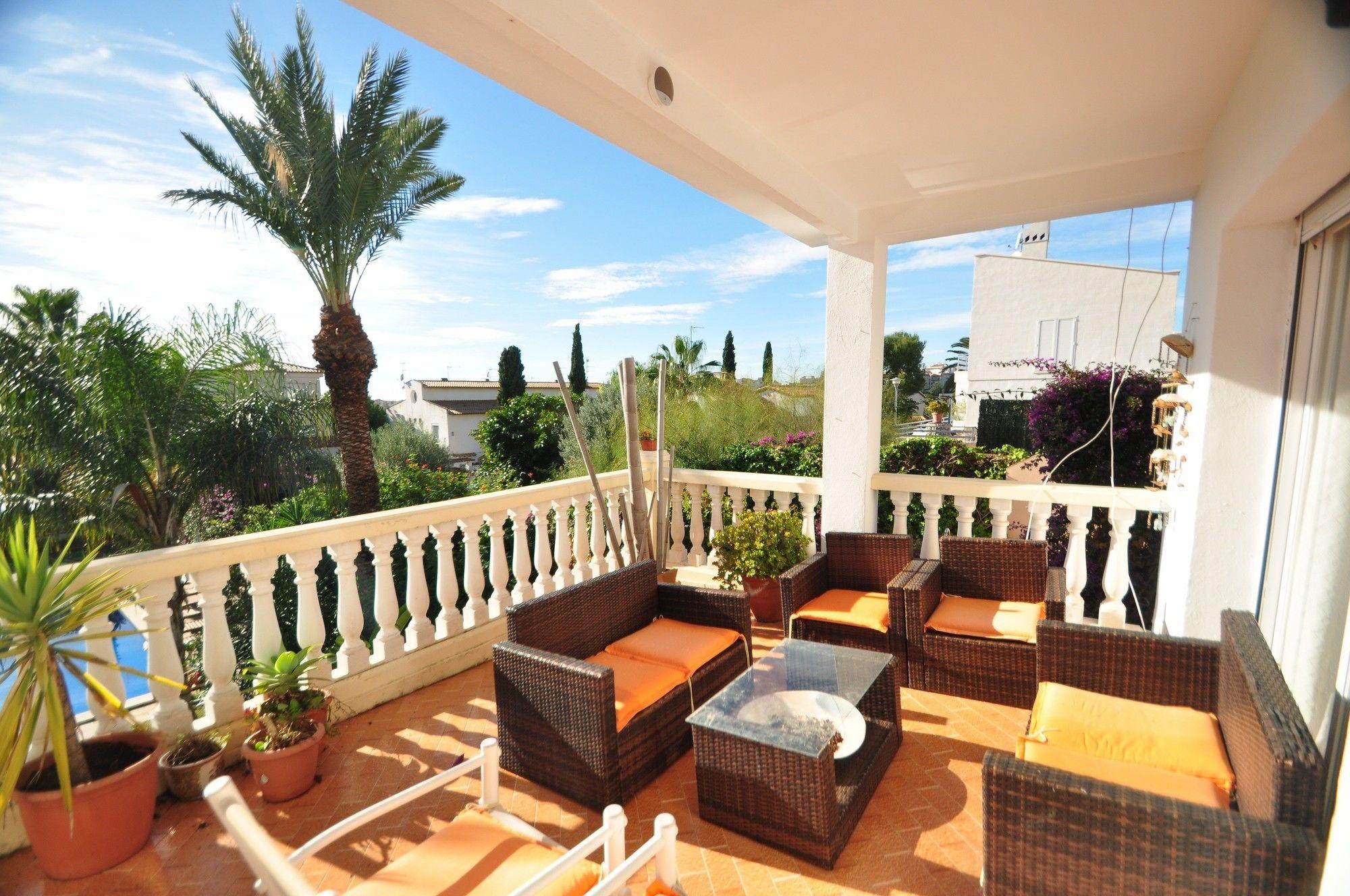 Villa Paradise House *